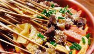 為何以街邊小吃串串香進行創(chuàng)業(yè) 